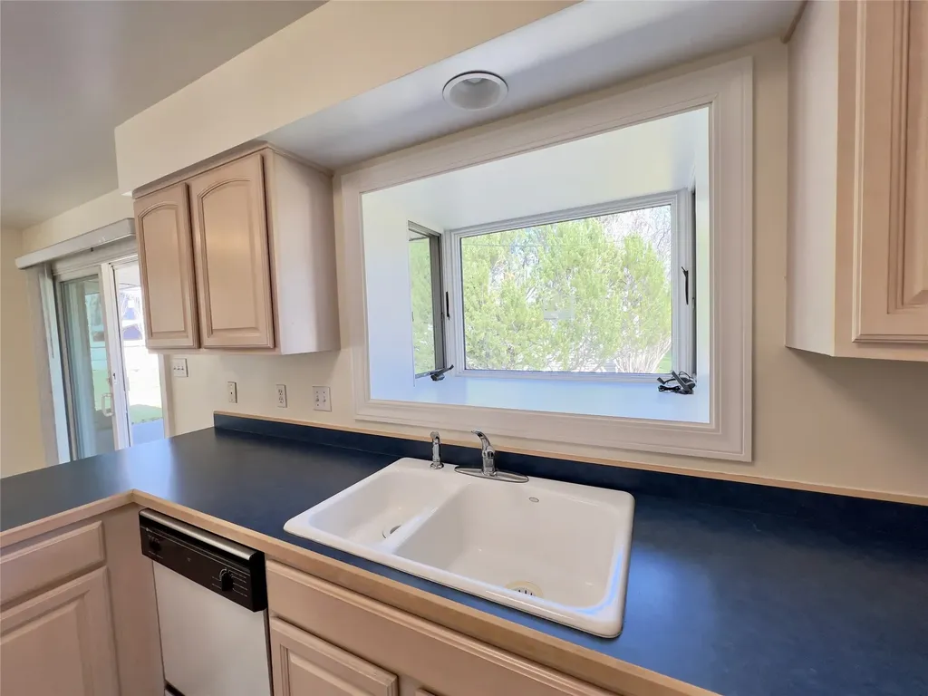 1817 Beech Drive Great Falls MT 59404