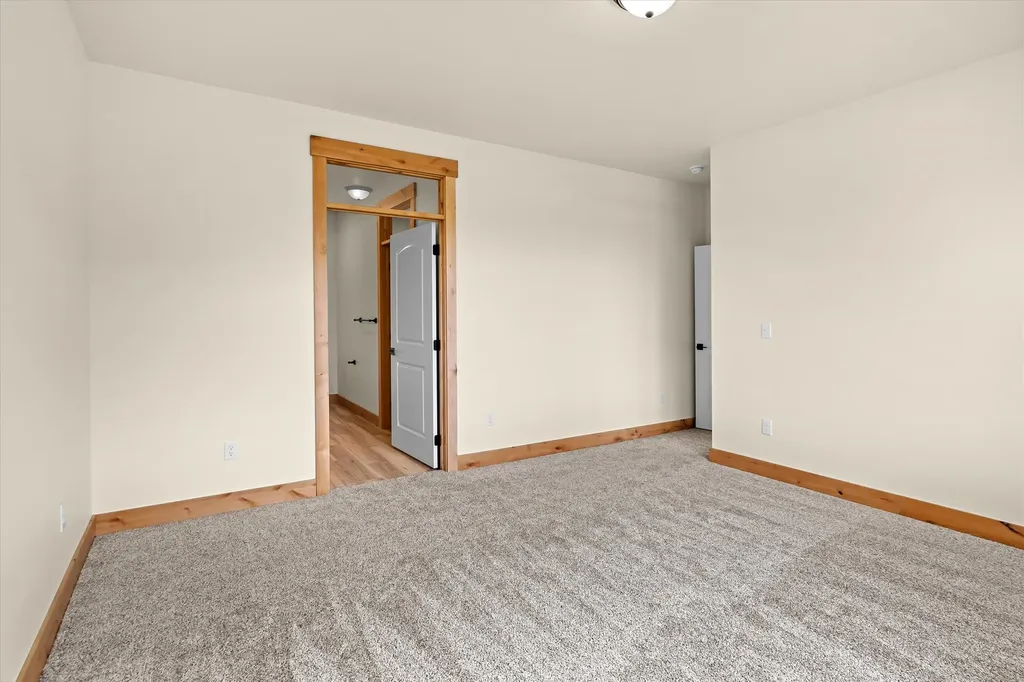 3814 Lovegrass Lane Helena MT 59602