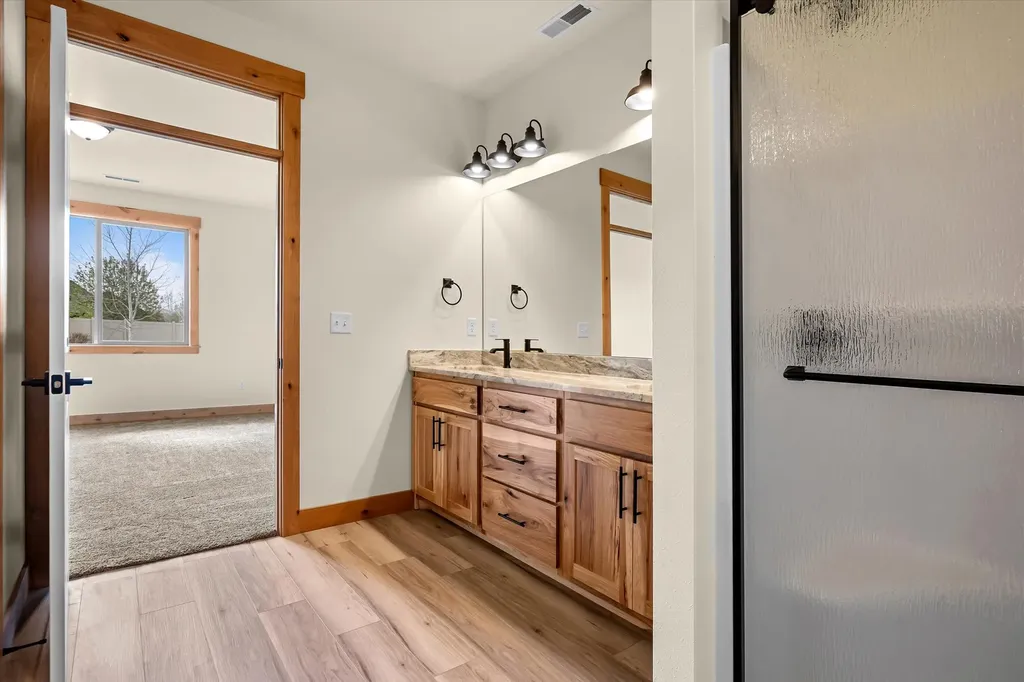 3814 Lovegrass Lane Helena MT 59602