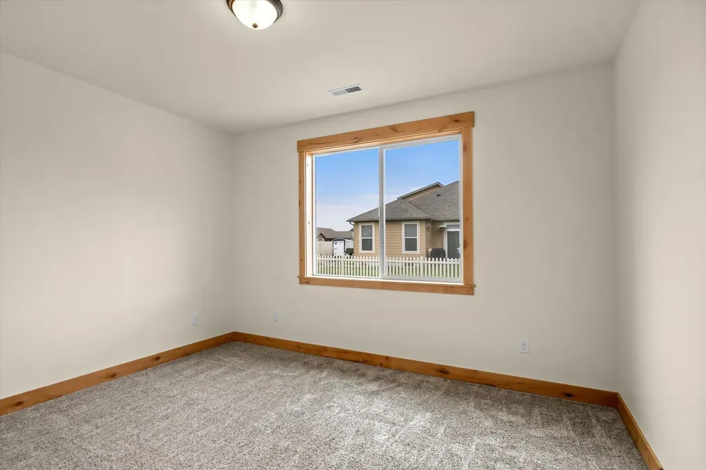 3814 Lovegrass Lane Helena MT 59602