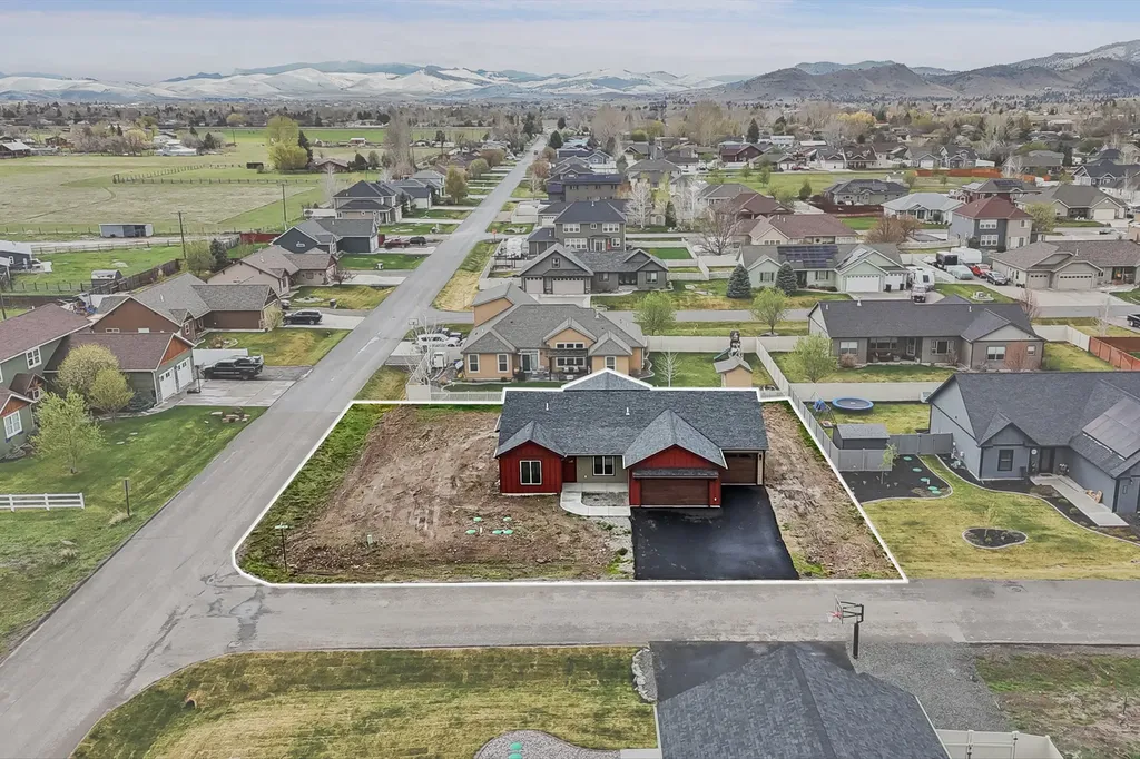 3814 Lovegrass Lane Helena MT 59602