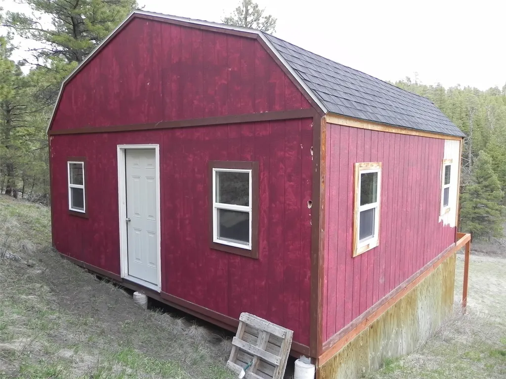 87 Hideaway Lane Cascade MT 59421