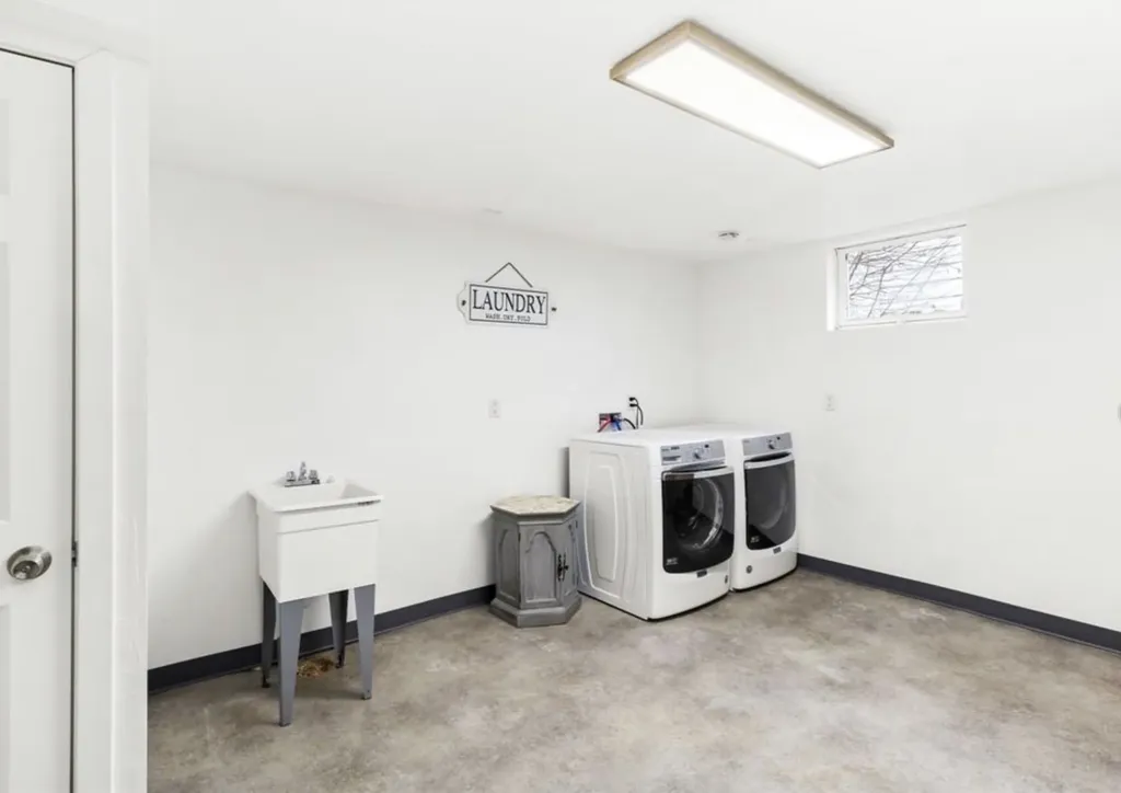 736 Skyline Drive NE Great Falls MT 59404