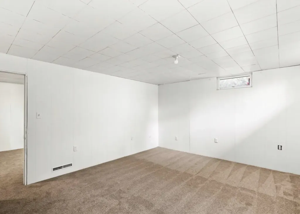 736 Skyline Drive NE Great Falls MT 59404