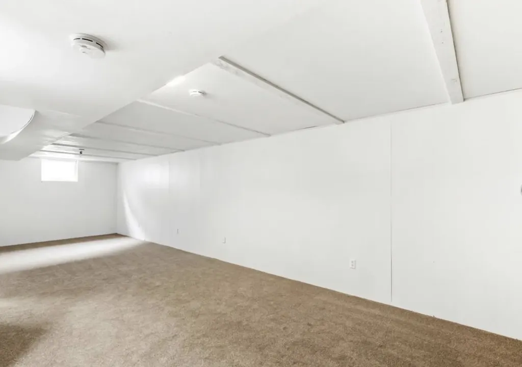 736 Skyline Drive NE Great Falls MT 59404