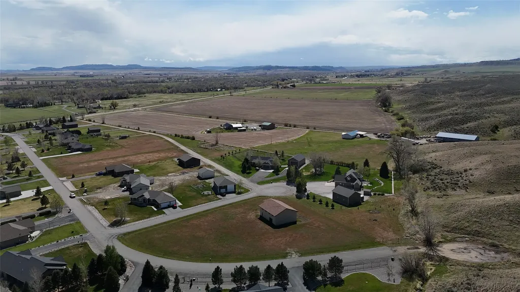 Lot 14 Bridle Trail Drive Joliet MT 59041