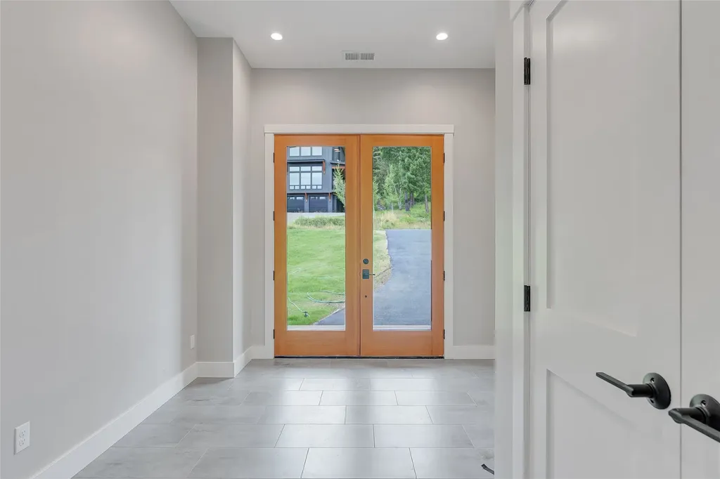 277 Gleneagles Trail Columbia Falls MT 59912