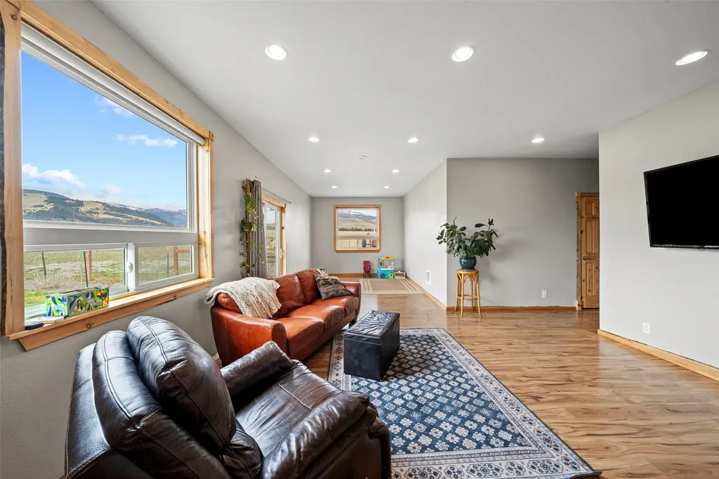 12 Bugle Court Winston MT 59647