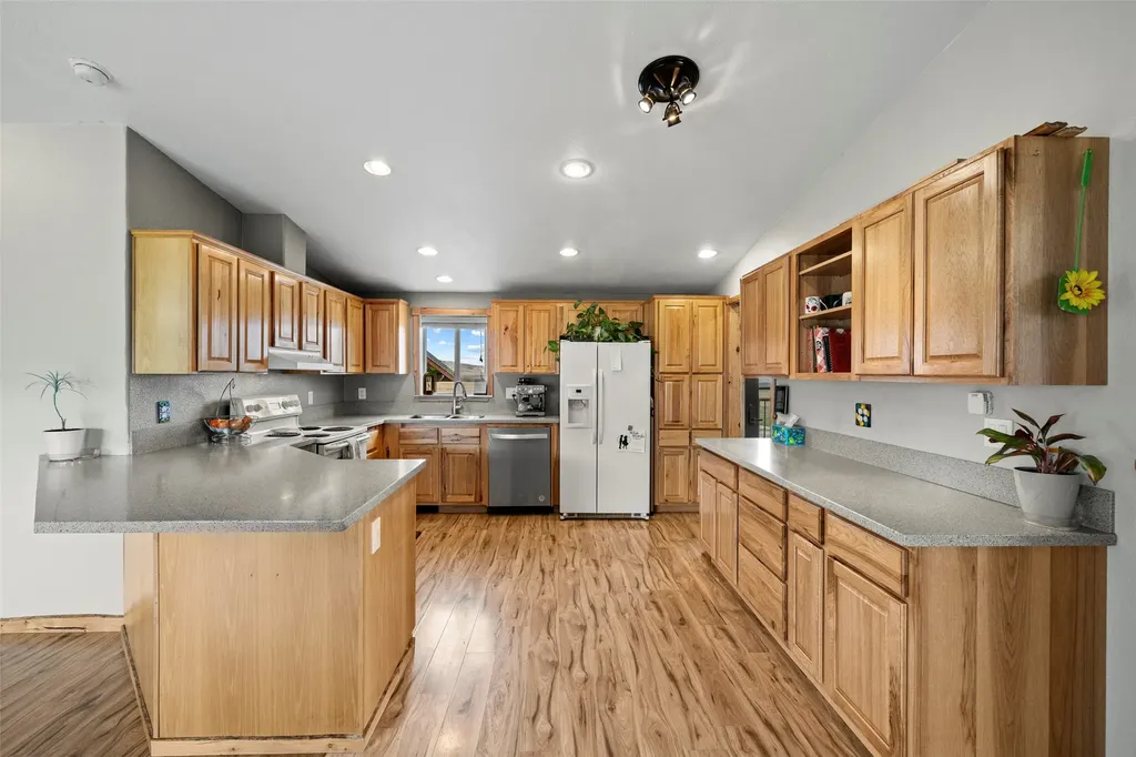 12 Bugle Court Winston MT 59647