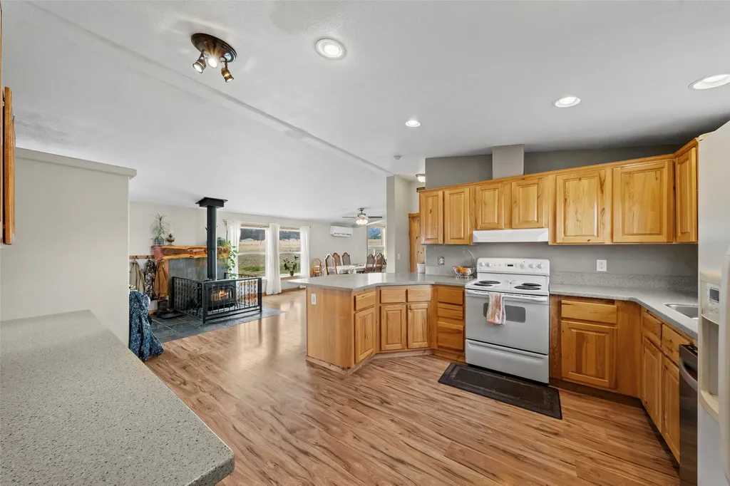 12 Bugle Court Winston MT 59647