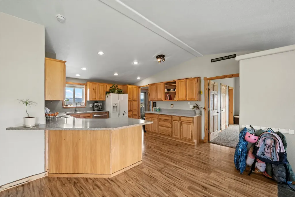 12 Bugle Court Winston MT 59647