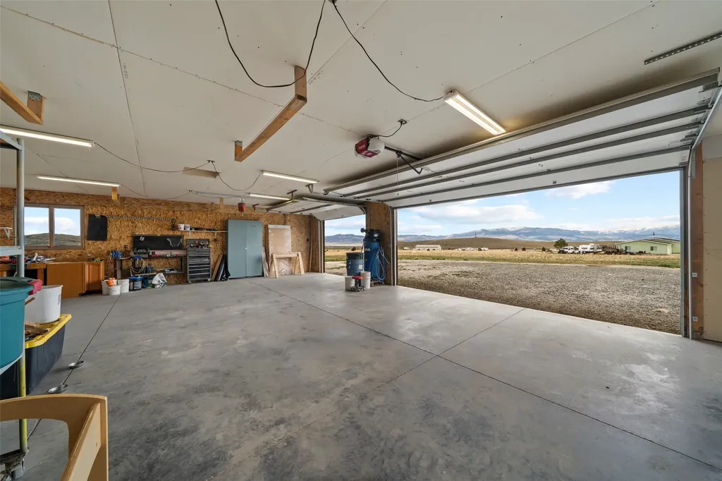 12 Bugle Court Winston MT 59647