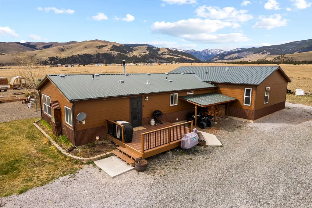 12 Bugle Court Winston MT 59647