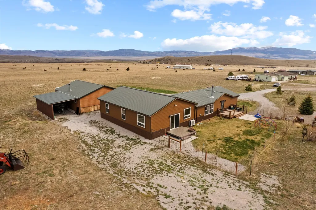 12 Bugle Court Winston MT 59647