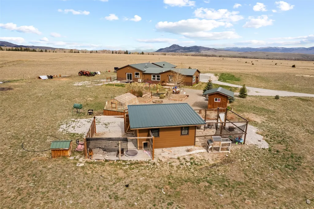 12 Bugle Court Winston MT 59647