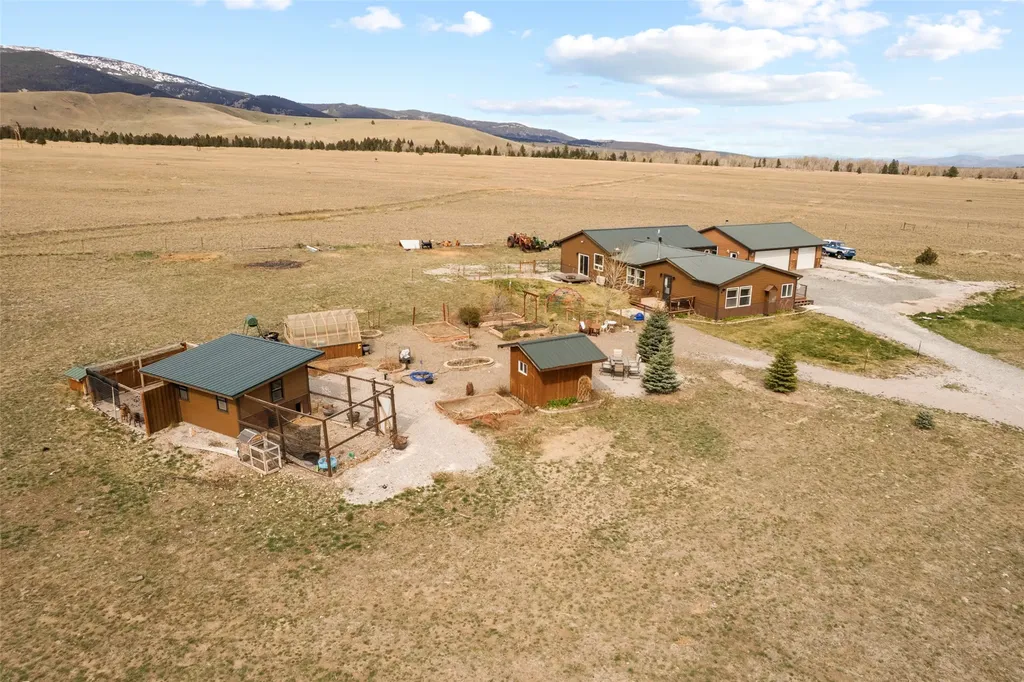 12 Bugle Court Winston MT 59647