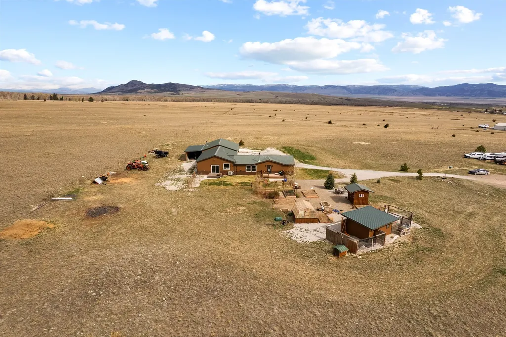 12 Bugle Court Winston MT 59647