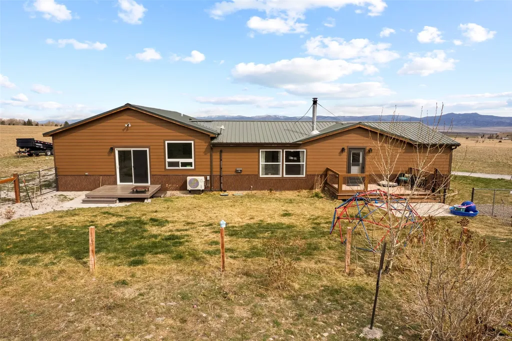 12 Bugle Court Winston MT 59647
