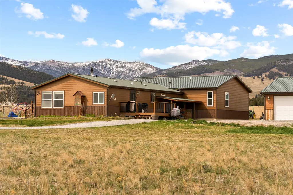 12 Bugle Court Winston MT 59647