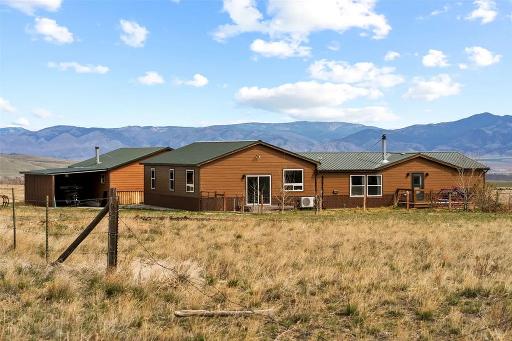 12 Bugle Court Winston MT 59647