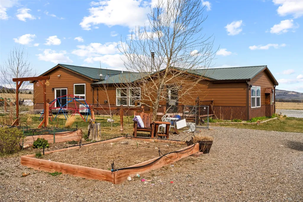 12 Bugle Court Winston MT 59647