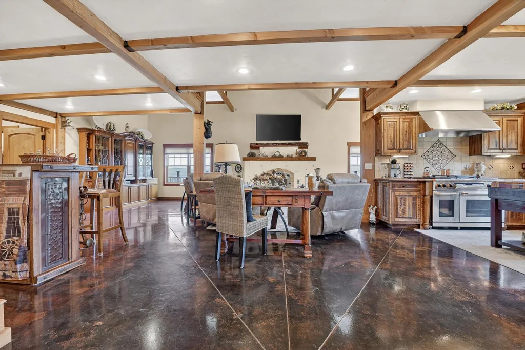 395 Wild West Drive Eureka MT 59917