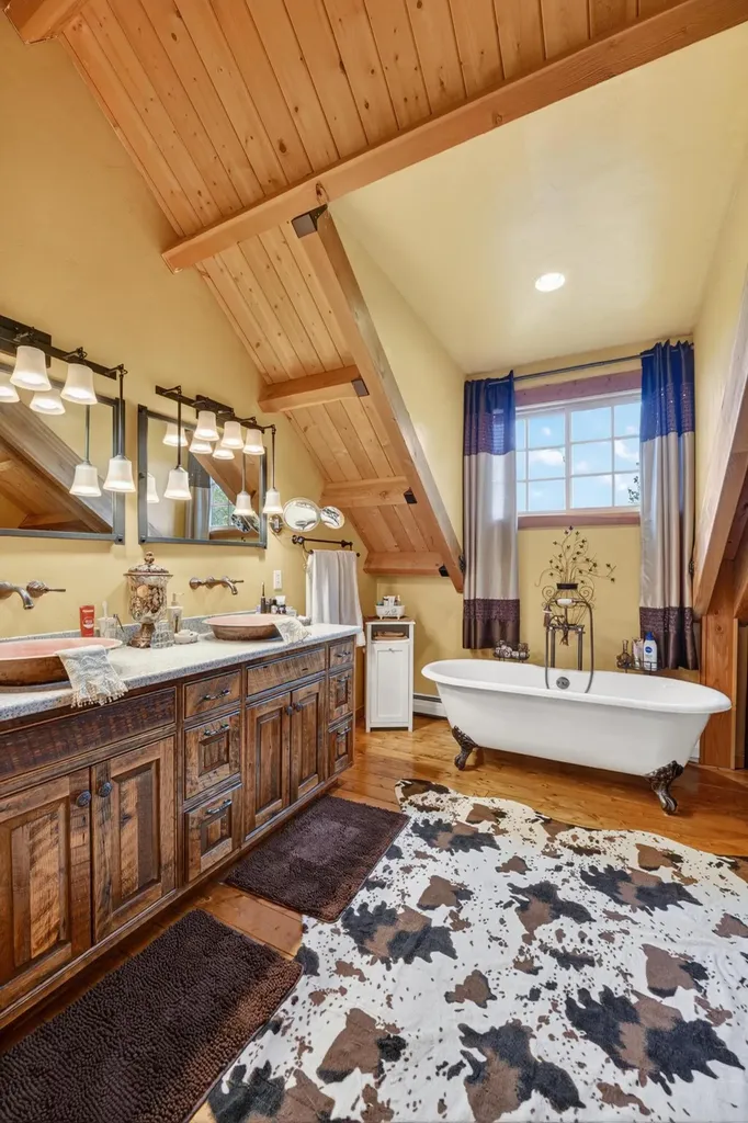 395 Wild West Drive Eureka MT 59917