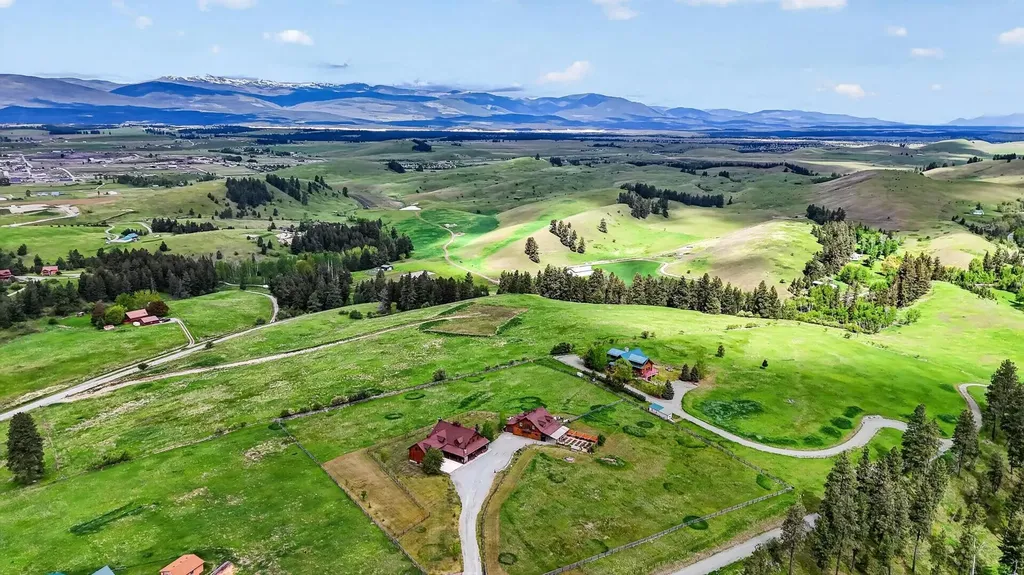 395 Wild West Drive Eureka MT 59917