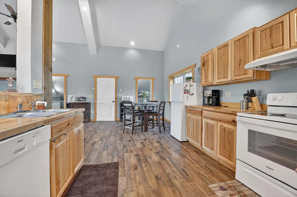 395 Wild West Drive Eureka MT 59917