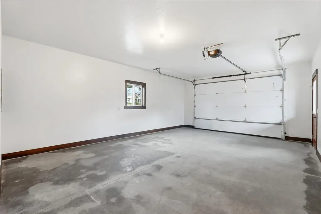 213 1st Avenue SE Ronan MT 59864