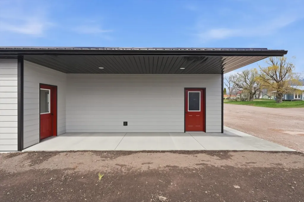 213 1st Avenue SE Ronan MT 59864