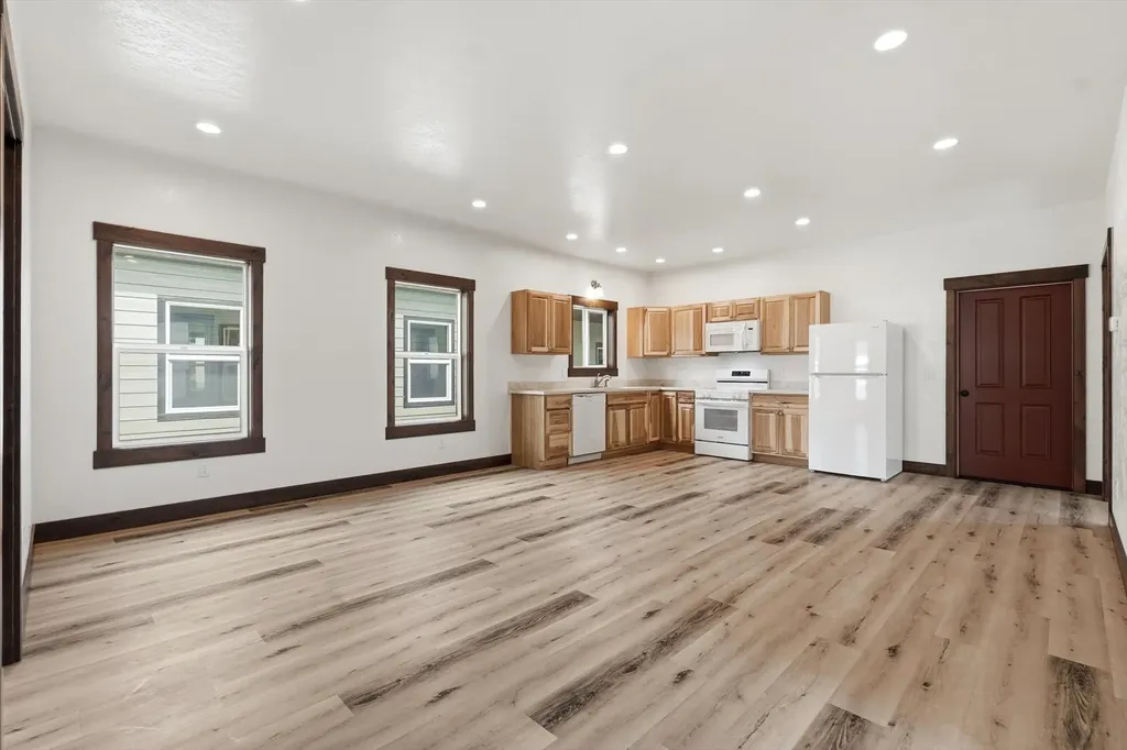 213 1st Avenue SE Ronan MT 59864