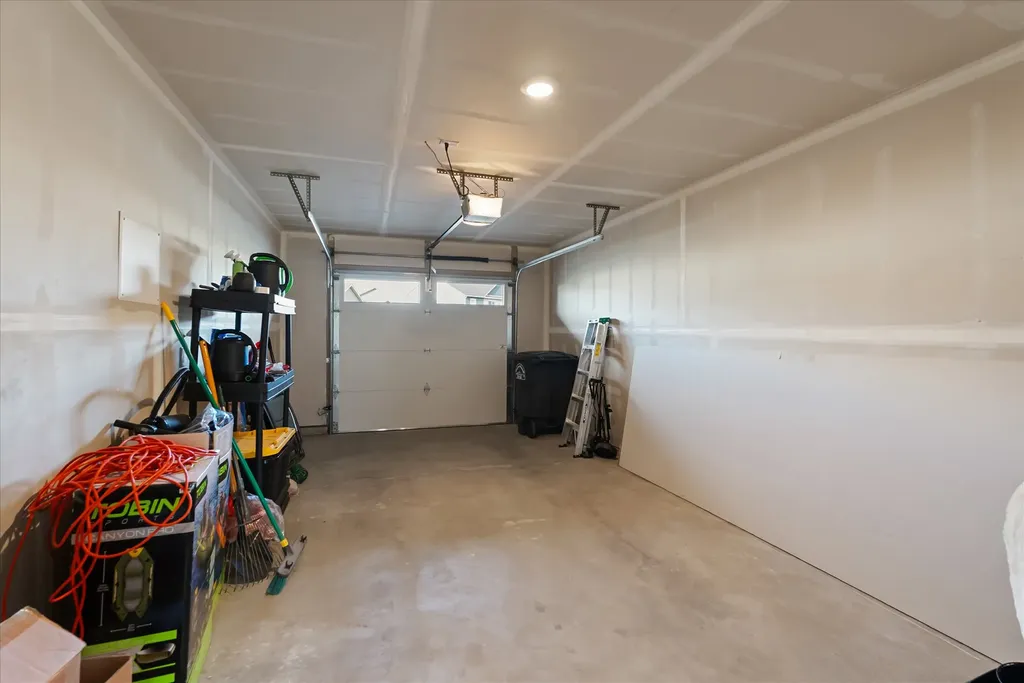 823 Lake Francis Drive Kalispell MT 59901