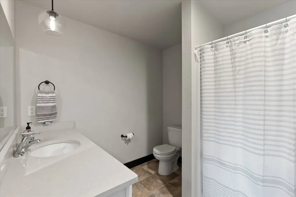 823 Lake Francis Drive Kalispell MT 59901
