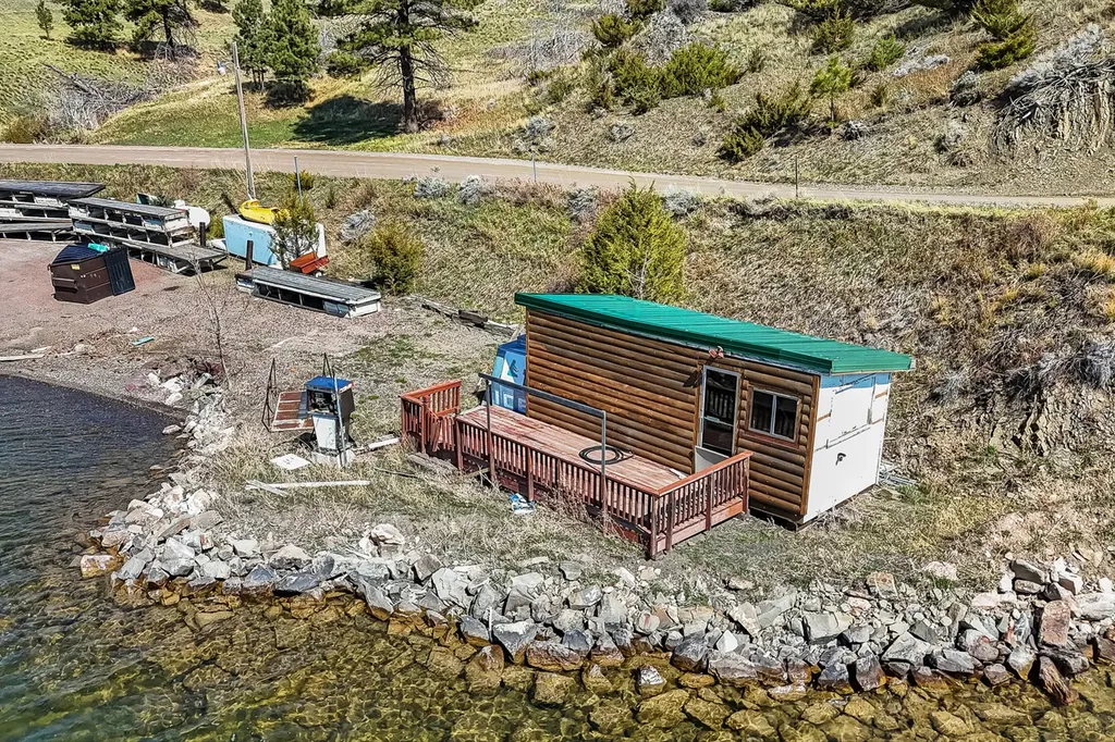 2136 Beartooth Road Wolf Creek MT 59648