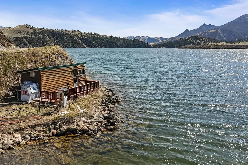 2136 Beartooth Road Wolf Creek MT 59648
