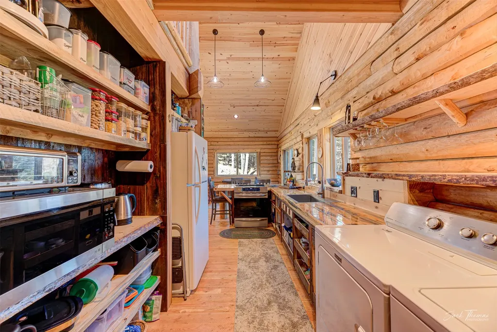 94 Wildlife Way Jefferson City MT 59638