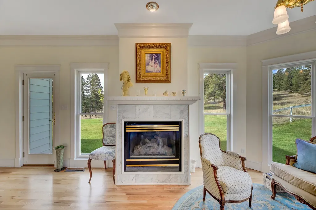 120 Forest Park Drive Clancy MT 59634