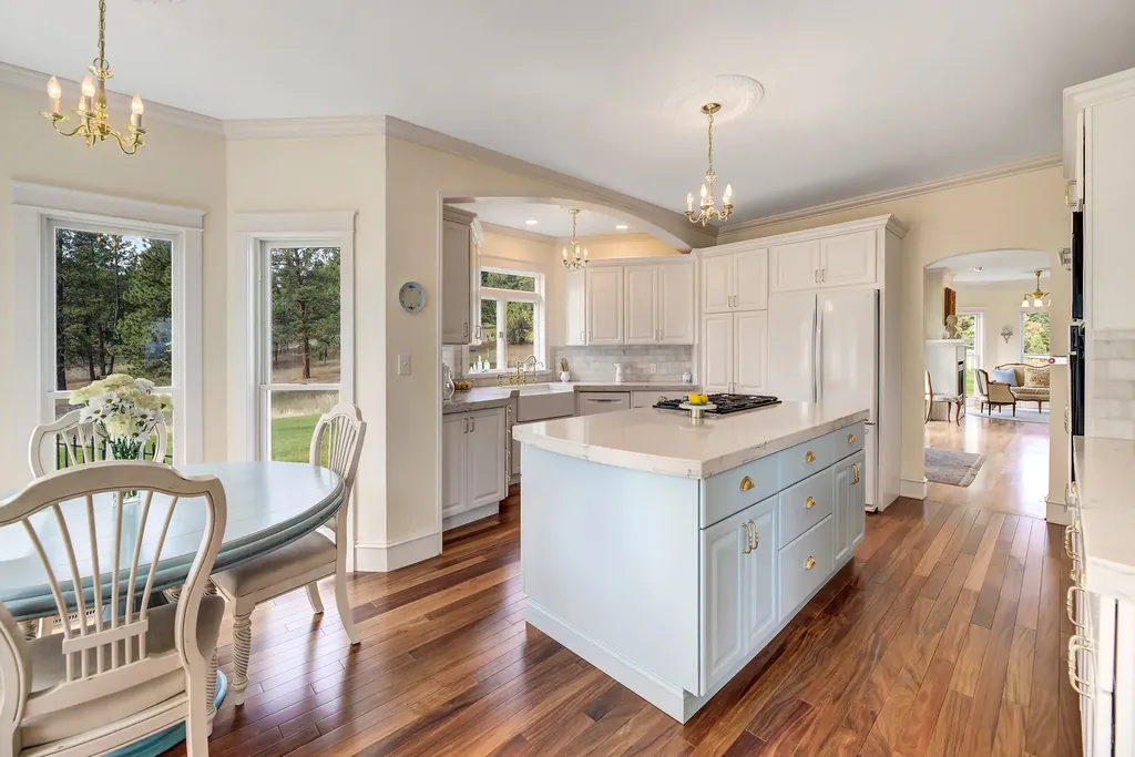 120 Forest Park Drive Clancy MT 59634