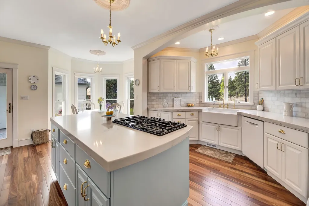 120 Forest Park Drive Clancy MT 59634