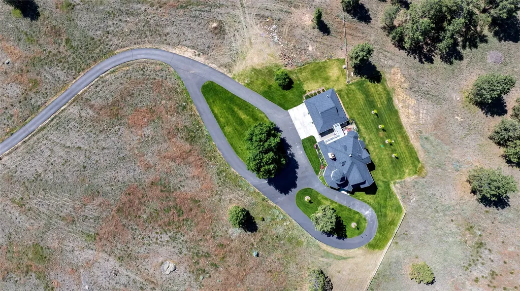 120 Forest Park Drive Clancy MT 59634