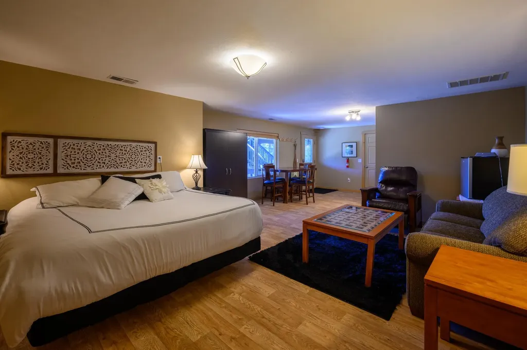 2874 Sophie Lake Road Eureka MT 59917