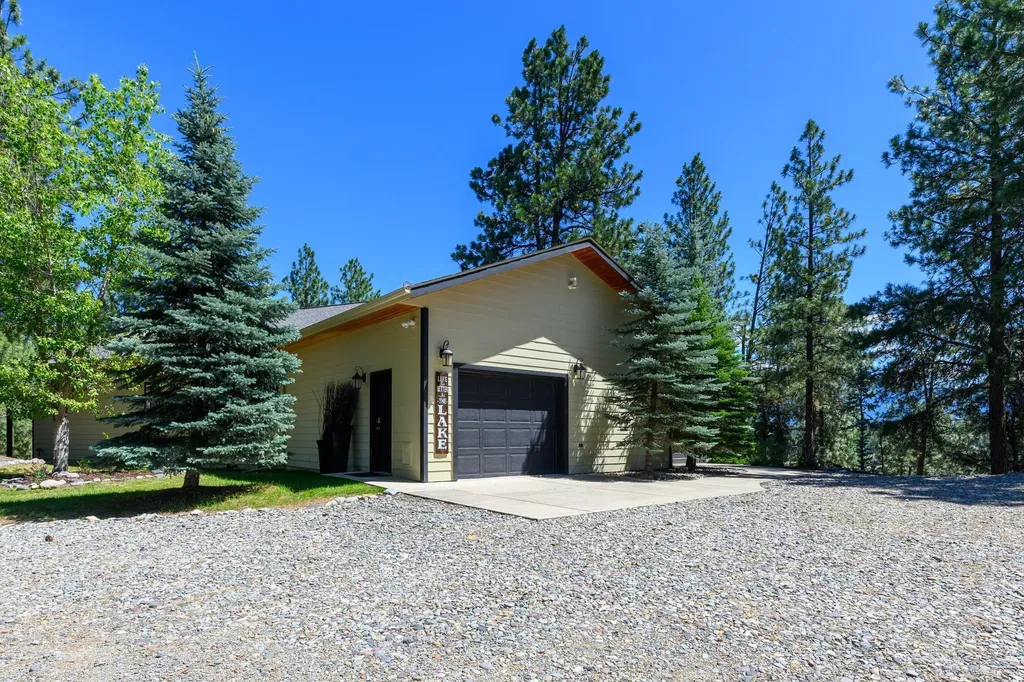 2874 Sophie Lake Road Eureka MT 59917