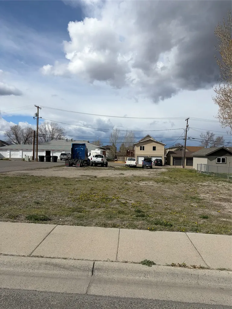 N/a Phoenix Avenue Helena MT 59601