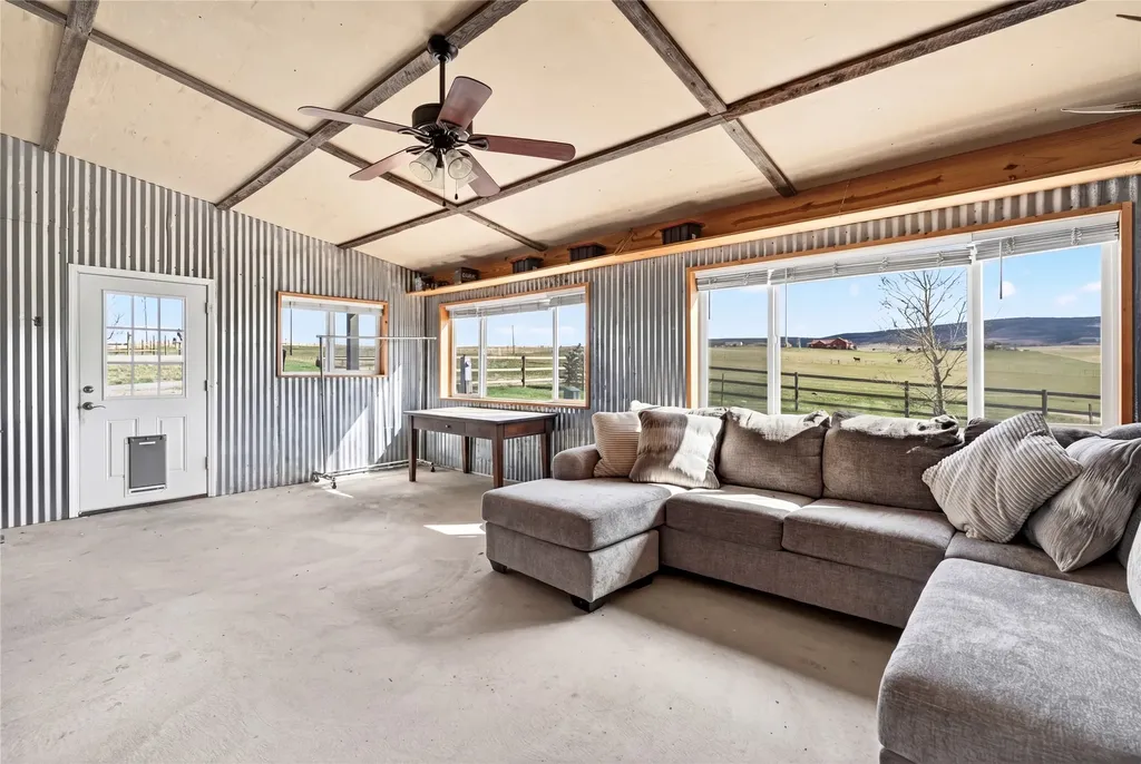 10 Lester Lane Cardwell MT 59721
