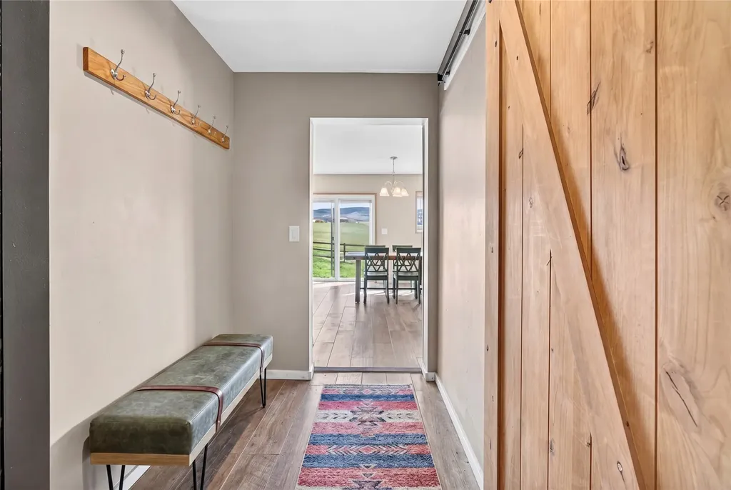 10 Lester Lane Cardwell MT 59721