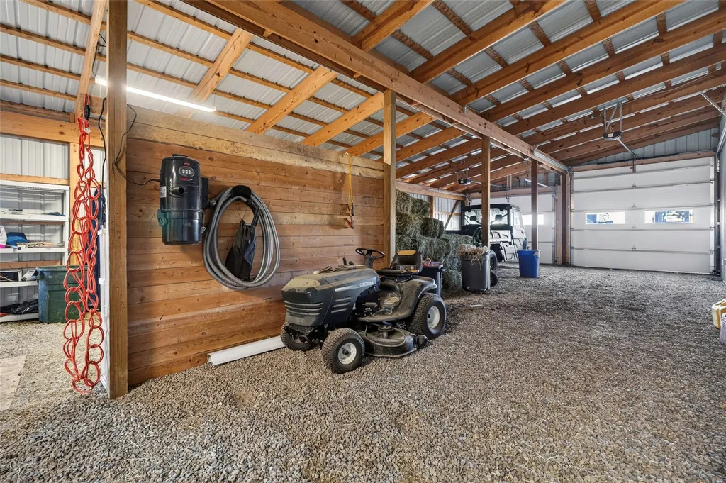 10 Lester Lane Cardwell MT 59721