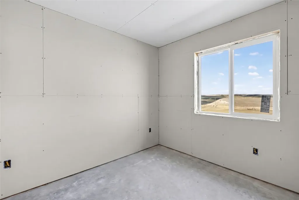 10 Lester Lane Cardwell MT 59721