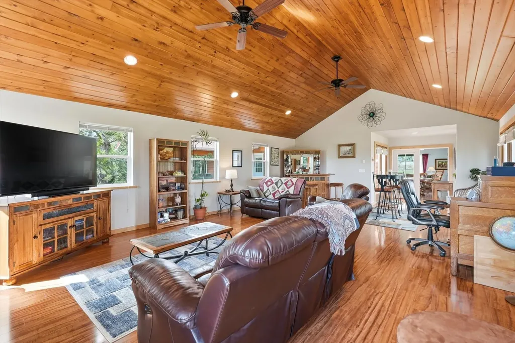 52772 Herak Road Charlo MT 59824