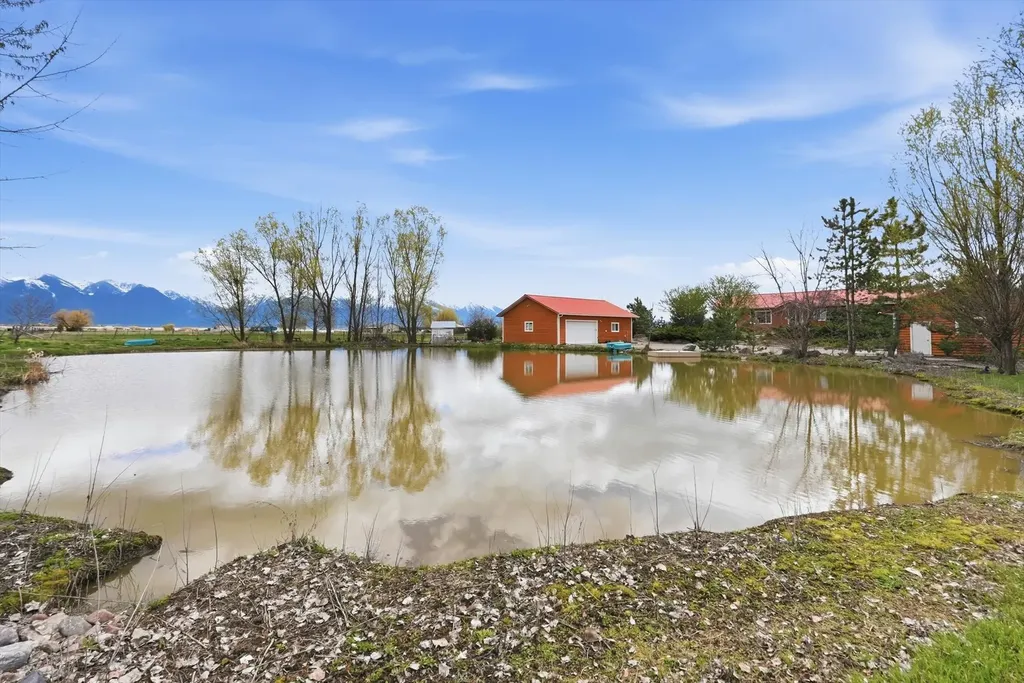 52772 Herak Road Charlo MT 59824